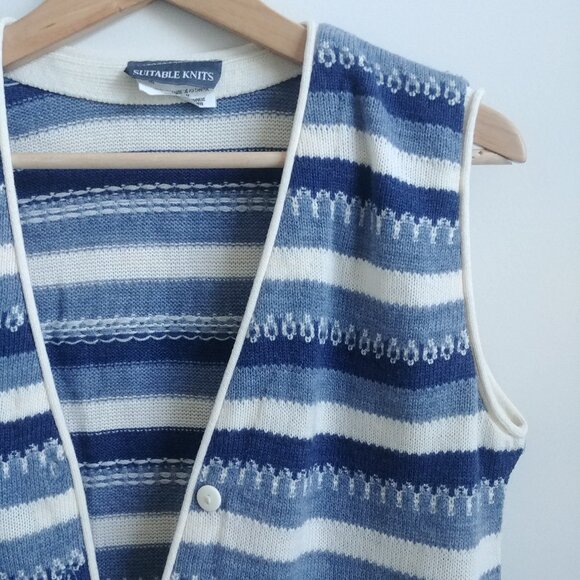 Vintage made in Canada button down blue white striped sweater vest Small - Picture 5 of 16